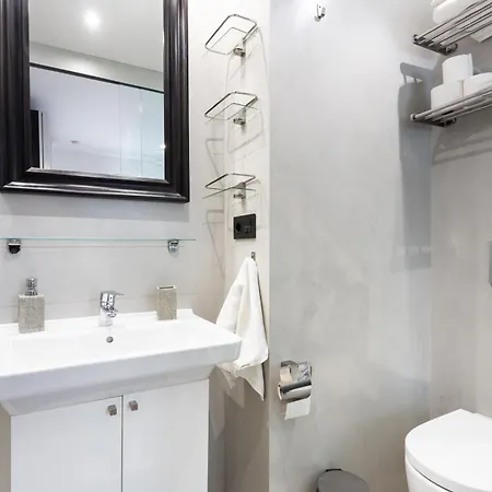 Home2book Chic Penthouse With Terrace, Cruz *